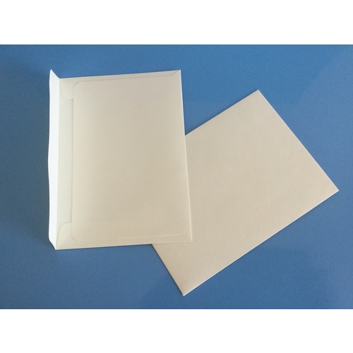 C6 Ivory Cream Peel & Stick Envelope x 10