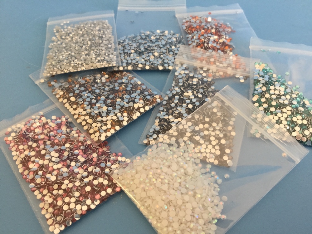 Round 2mm Flat Back Rhinestones x 1000